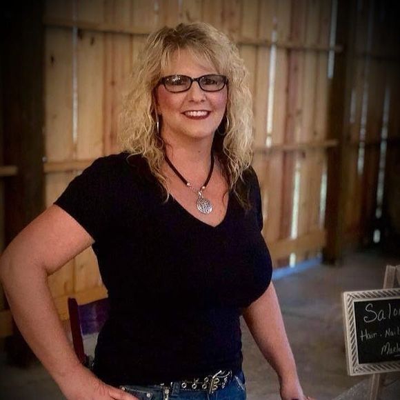 Meet your Posher, Marlena - Picture 1 of 1